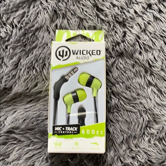 Wicked Audio Ear Phones - green - Picture 1 of 2
